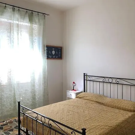 Apartment Casa Indipendente Zona La Maddalena (Sassari)